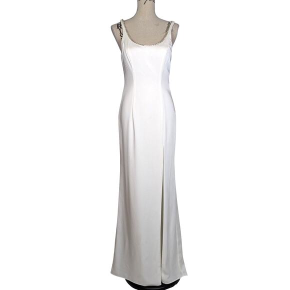 Ieena for Mac Duggal Sleeveless Crystal Scoop Neck Formal Wedding Dress White 2 - Picture 3 of 16